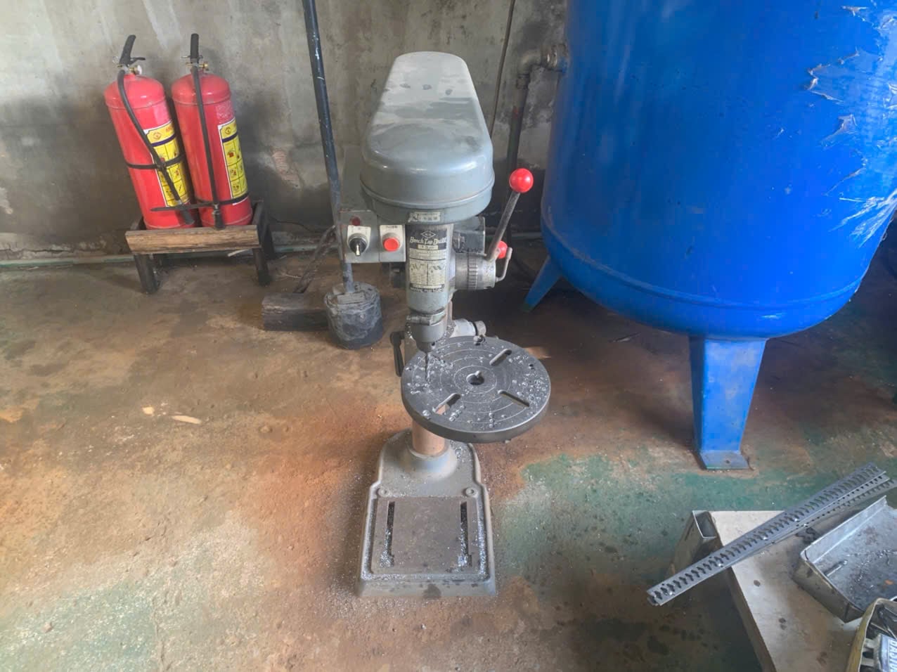 Drilling machine